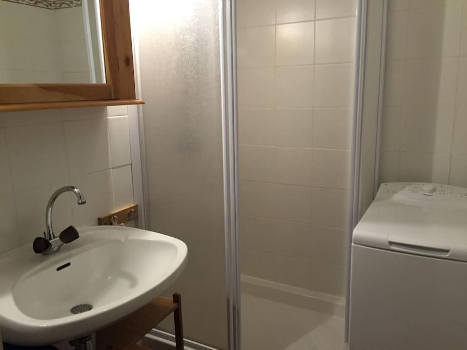 Grand Studio De 36M2 Avec Alcove, Situe Au Centre. Apartment Лес дьо Алпс Екстериор снимка