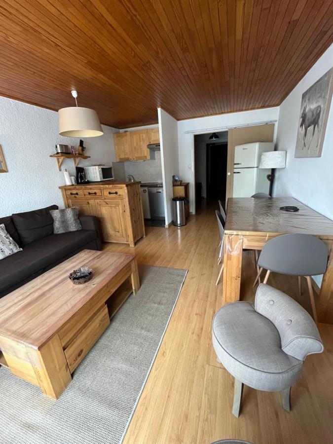 Grand Studio De 36M2 Avec Alcove, Situe Au Centre. Apartment Лес дьо Алпс Екстериор снимка